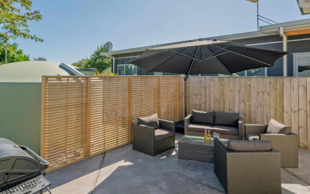 Oyster Bliss - Cooks Beach Holiday Home