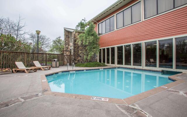 Howard Johnson by Wyndham Merrillville