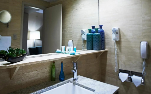 Miami International Airport Hotel