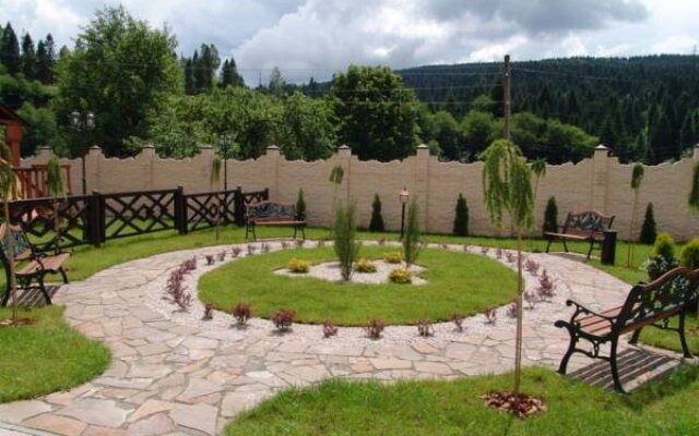 Kyivska Russ Hotel