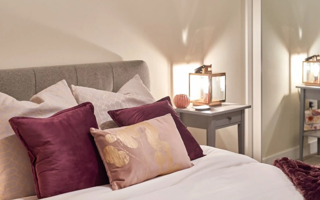 Mantella Lofts by JLJ Apartments