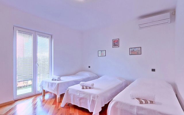 Lana Banjole in Banjole