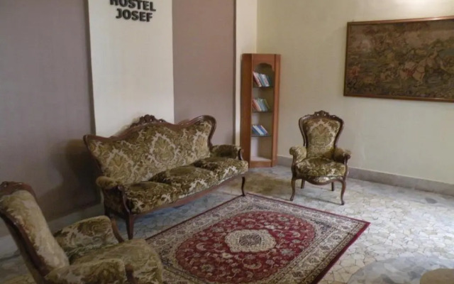 Bed and Breakfast Hostel Josef