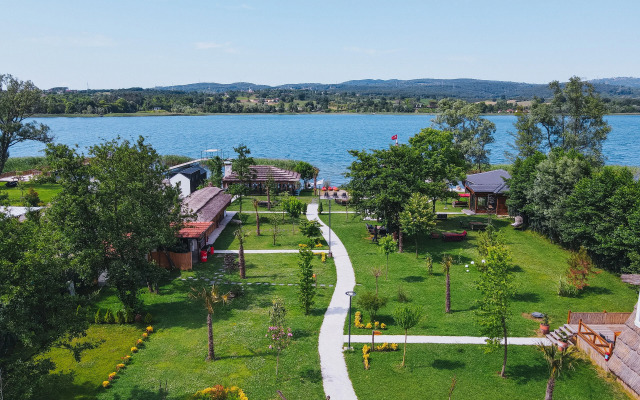 Sapanca Bamboolow Resort