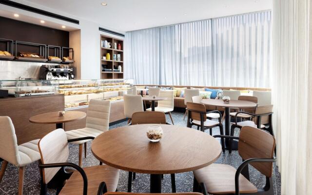 Four Points by Sheraton Matosinhos