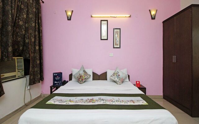 OYO 457 Hotel Mittal Residency