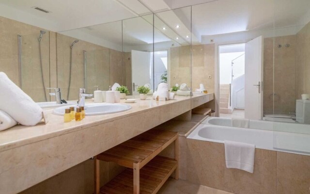 Rio Real Sunshine Retreat