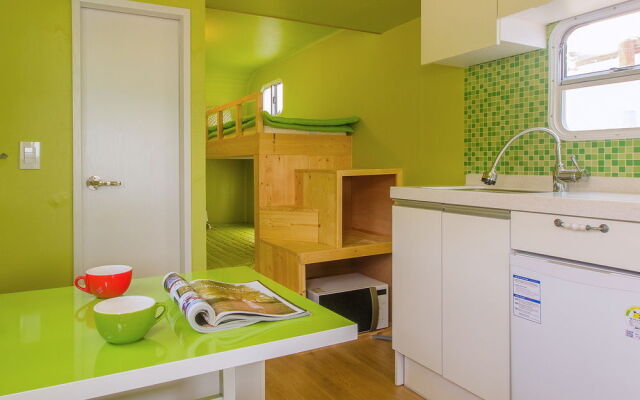 Healing Caravan - Caravan Park