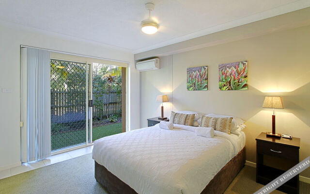 Sea Breeze Apartments