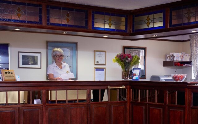 Lovat Hotel