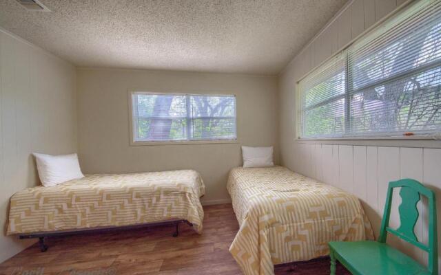 Red Barn Cabin Rr9122rb Home