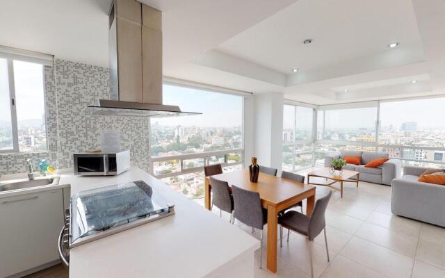 Comfortable Penthouse Incredible View 18A