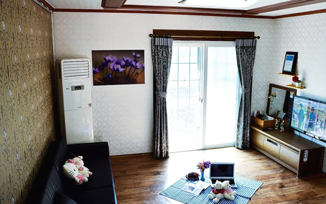 Gurye Pinery View Pension