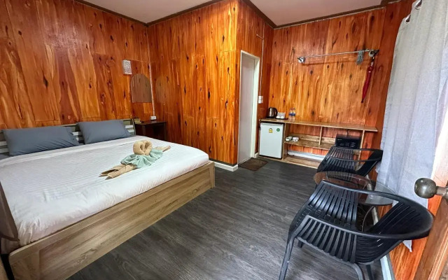 Suan Nai Kokut Resort (SHA Extra Plus)