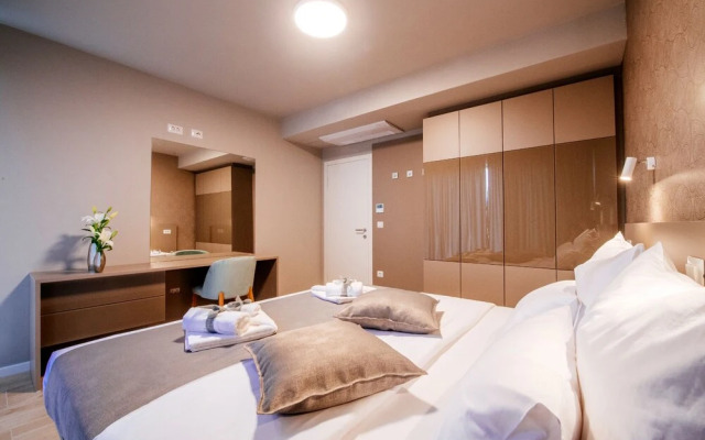 Dedaj Resort - Villa Auri