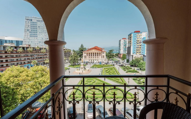 Golden Palace Batumi Hotel & Casino