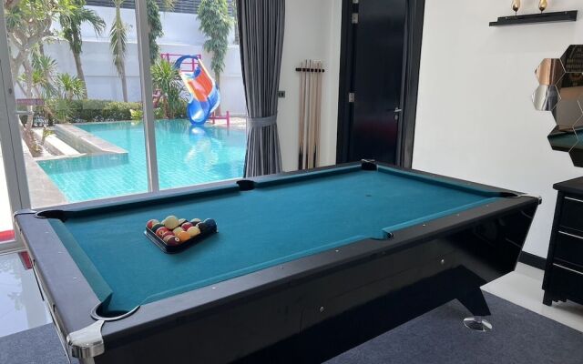 Hollywood Pool Villa Jomtien Pattaya