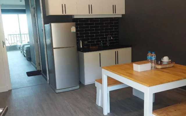 Chateau Vista Serviced apartment