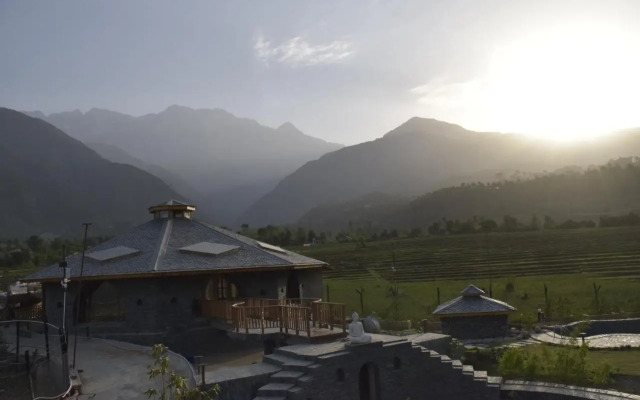 Osho Himalayas