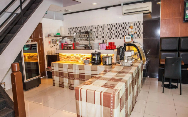 OYO Rooms Center Point Mall