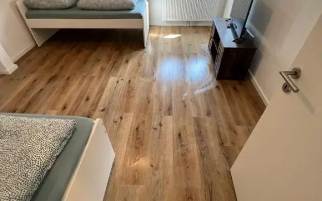 L8 Street - Hirsauerstraße 112