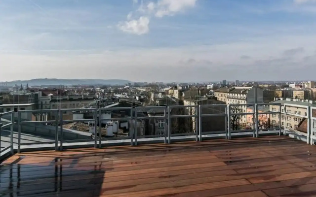 Penthouse Skyline - LoftAffair