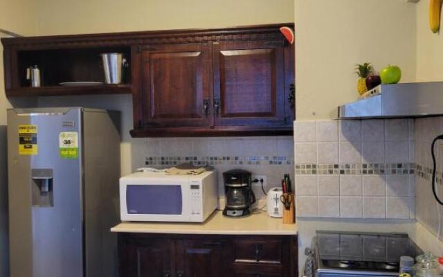 apartment B-302 in the colonial zone