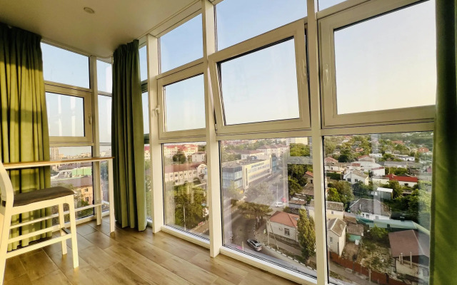 UzorApart is a comfortable studio in the center with stunning sea views