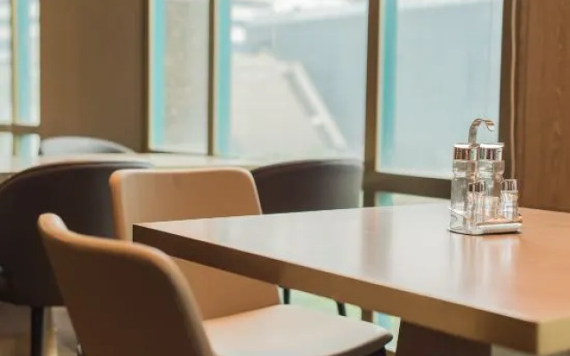 Qinin Hotel (Chongqing Jiangbei Airport T3)