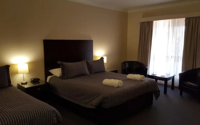 Gateway Motor Inn