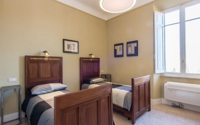 RSH Trastevere Bright Enchanting Apartment