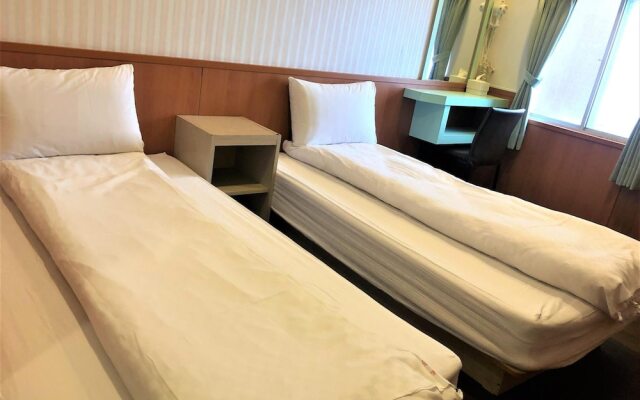 Ying Lun Hotel