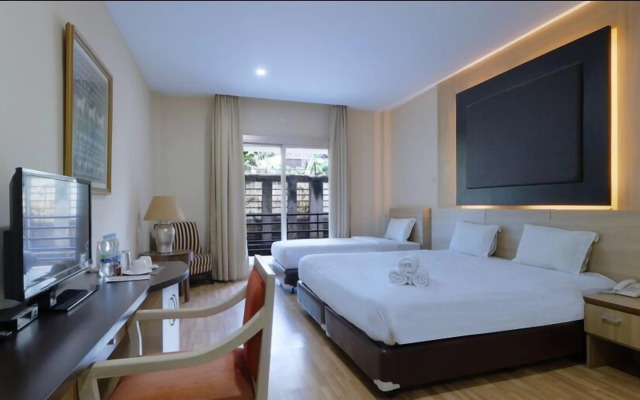 Mutiara Suites