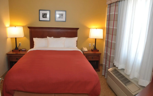Country Inn & Suites by Radisson, Watertown, SD