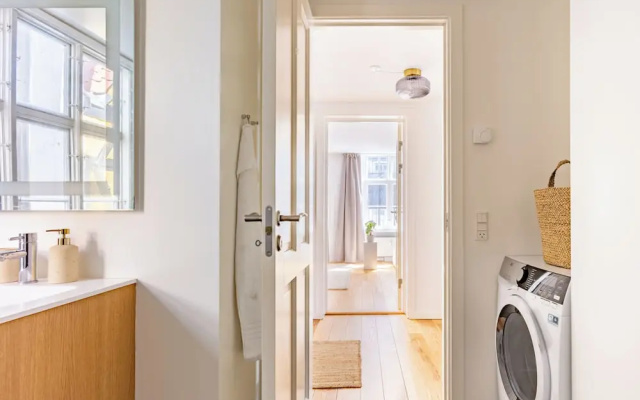 Regent 15 - Bright 1 Bdr Apt Right in the Centre of Copenhagen