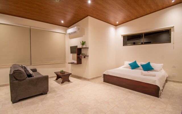 Surfside Apartments Playa Carmen
