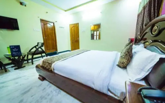 Velaga Inn By OYO Rooms
