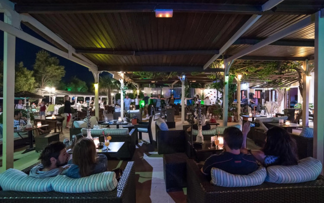 Nostos Beach
