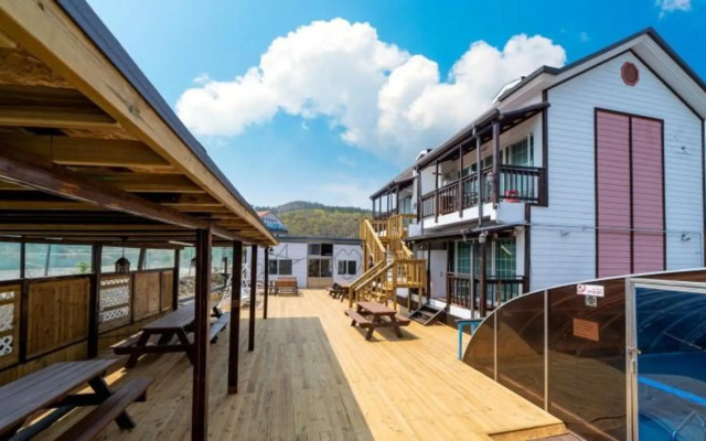 Gyeongju Star Green Pension