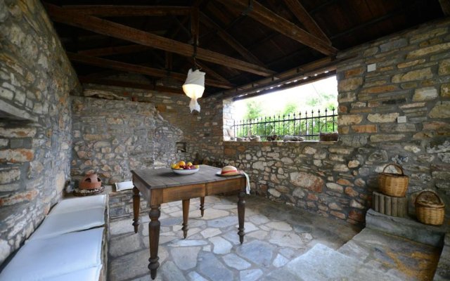 Aronia Stone House