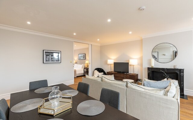 Astonishing 2BR Near Mayfair and Piccadilly Circus