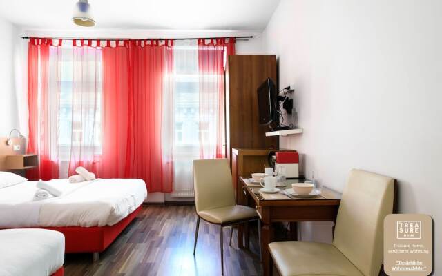 Treasure Home Apartment 1050