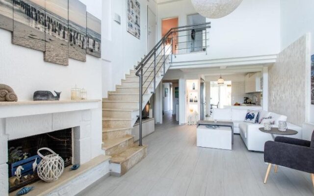 Nefeli Villas & Suites