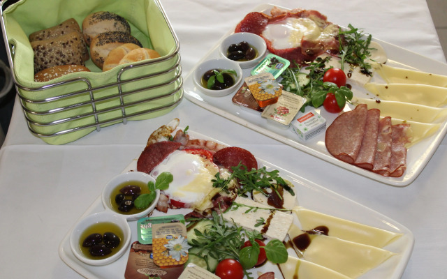 Taverna Kostalui Gasthof Pension