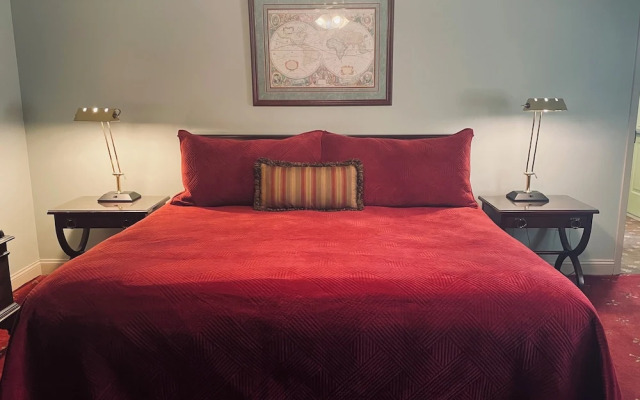 Hargrave House B & B