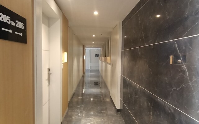 Hotel Gopalas Residency