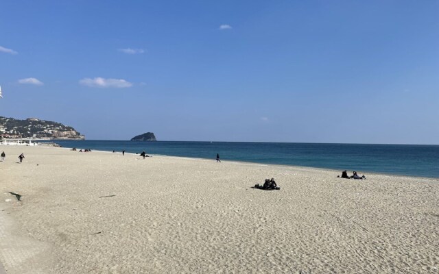 Tra Sole e Mare Spotorno