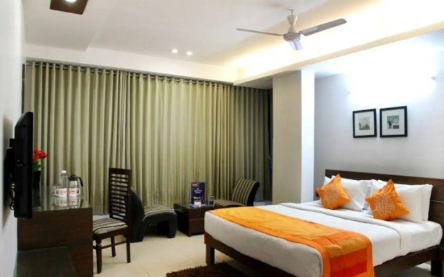 OYO 14502 Hotel Hill View Guest House Hitech City