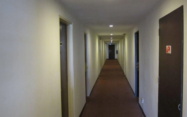 Garden Inn