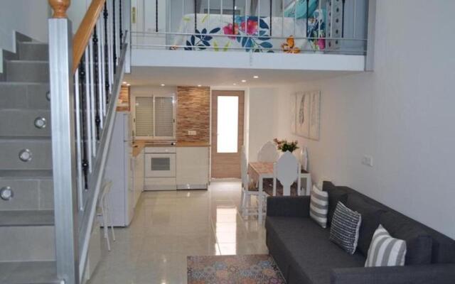Stunning Loft Apartment Air Conditioning, Impressive Modern Conversion